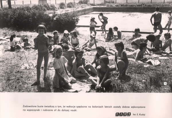 Przyrzeczny basen w Kolumnie. APŁ. Zbiór ikonograficzny Archiwum Państwowego w Łodzi. Miesięczna Kronika Fotograficzna, seria 16, sygn. 18